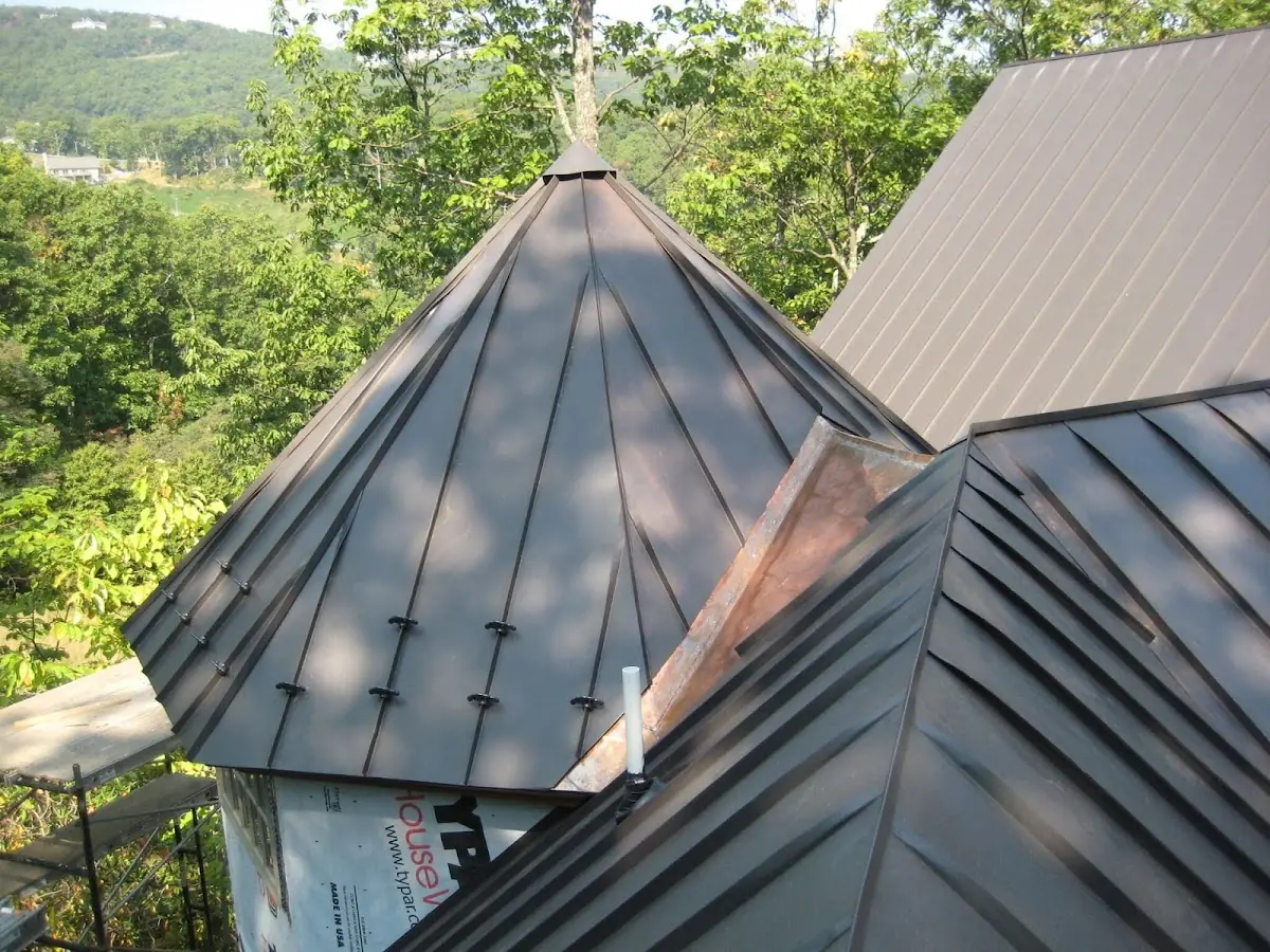 Professional Roof Tarp Installation by Craftsman Roofing in Westgate